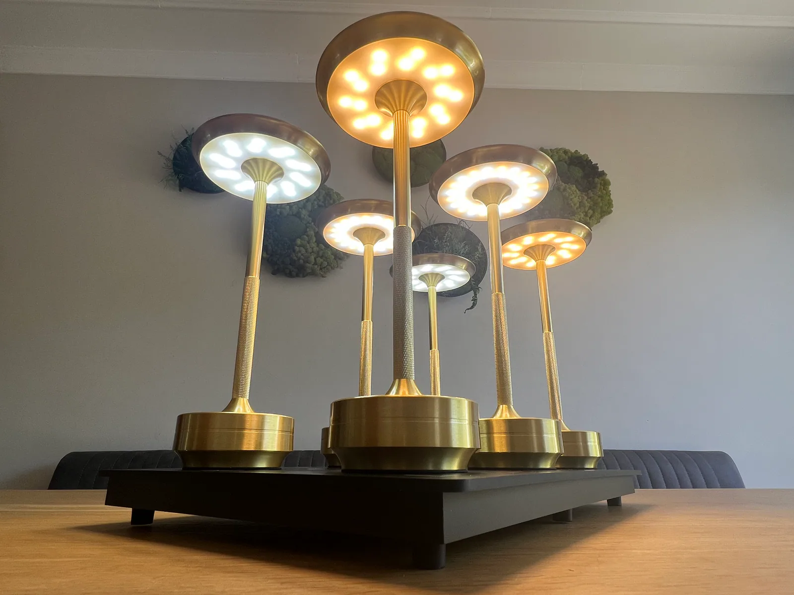 Eclips Horeca Tafellamp 4 lampen + laadstation sfeerbeeld 9