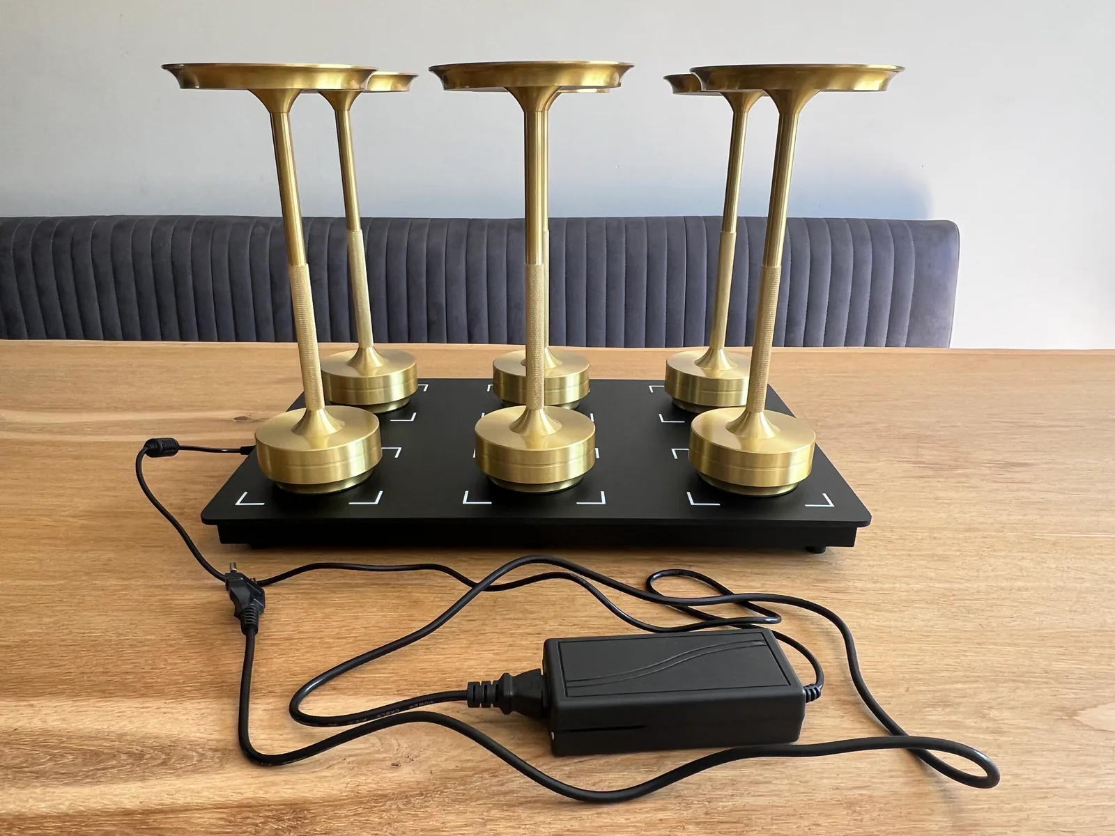 Eclips Horeca Tafellamp 6 lampen + laadstation sfeerbeeld 3