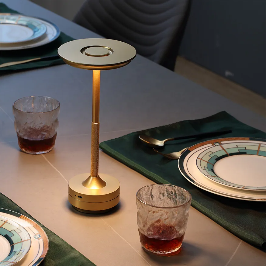 Eclips Horeca Tafellamp 6 lampen + laadstation sfeerbeeld 8