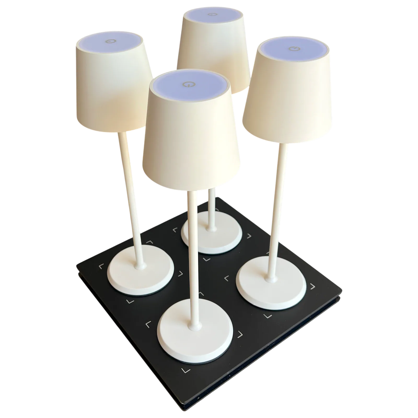Norda Cream Horeca Tafellamp 1 lamp + laadstation sfeerbeeld 2